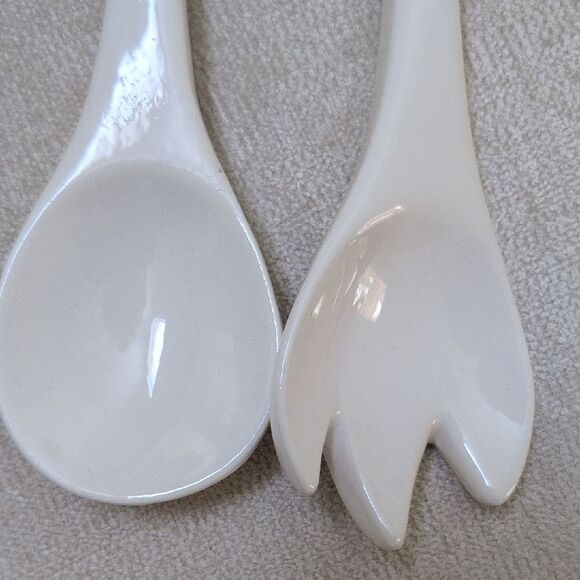 Green and White Ceramic Cabbage Handle Salad Servers - Picture 5 of 8